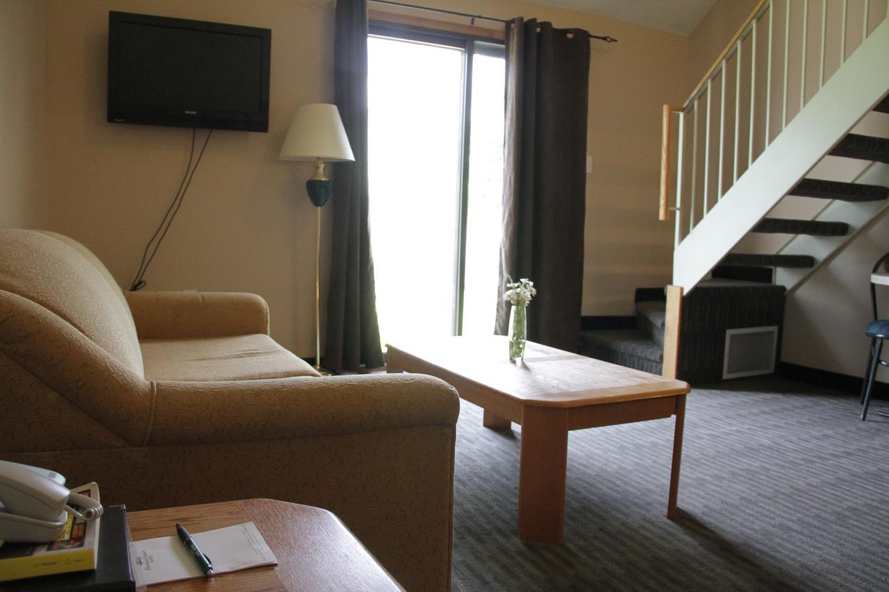 Garden Court MotelManning エクステリア 写真