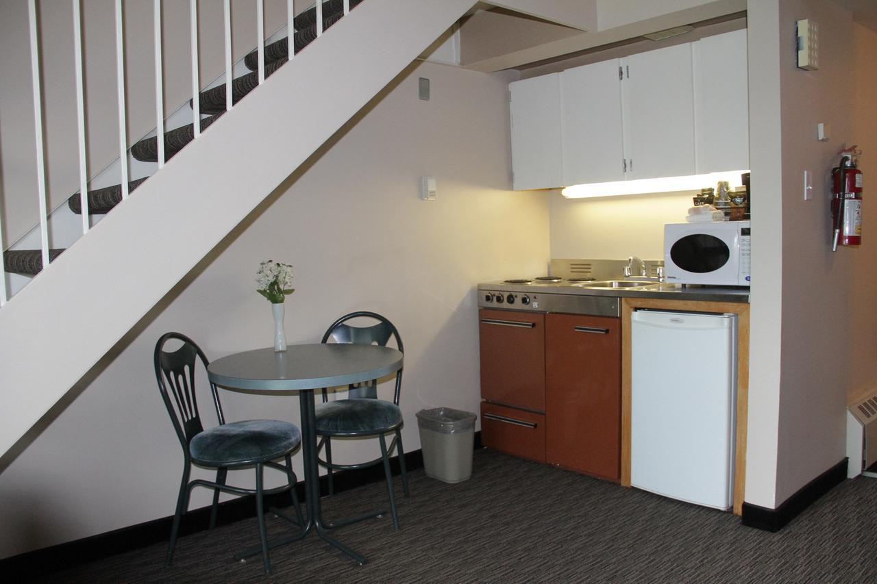 Garden Court MotelManning エクステリア 写真