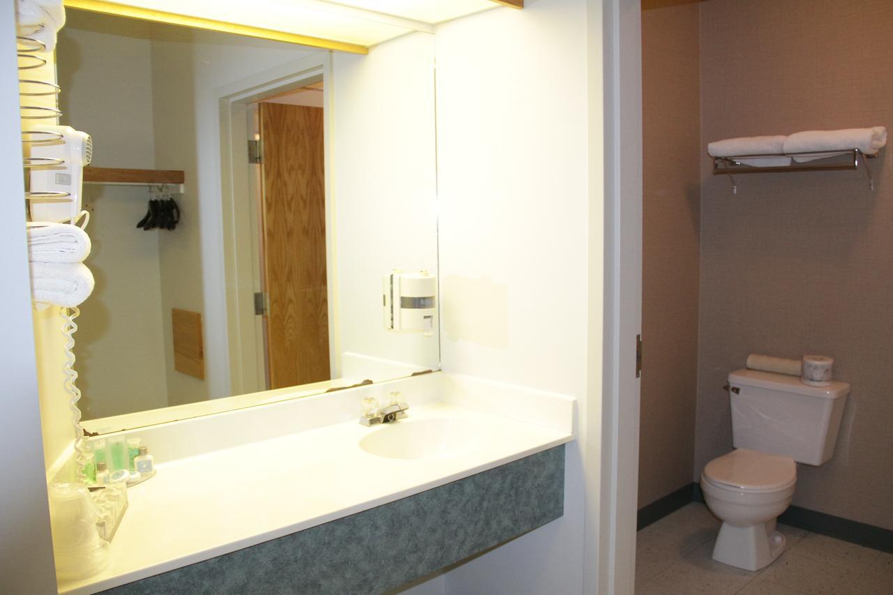 Garden Court MotelManning エクステリア 写真